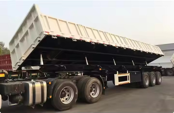 بار مفید تعلیق مکانیکی 70T تری محوری بدون بار در طرف