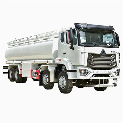 5000 لیتر سوخت تانکر کامیون هاو تانکر کامیون 6x4 8x4 سینوتراک تانکر آب استفاده شده